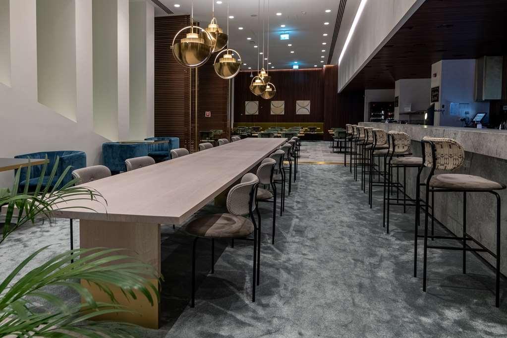 Hilton Garden Inn Tbilisi Chavchavadze Ресторан фото