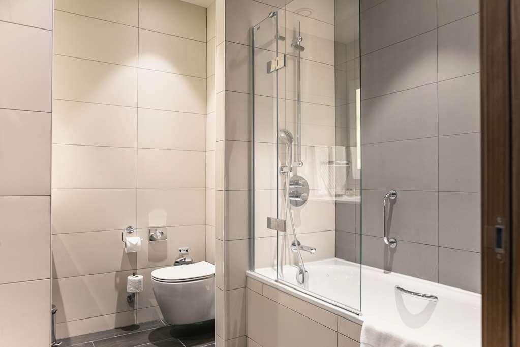 Hilton Garden Inn Tbilisi Chavchavadze Экстерьер фото