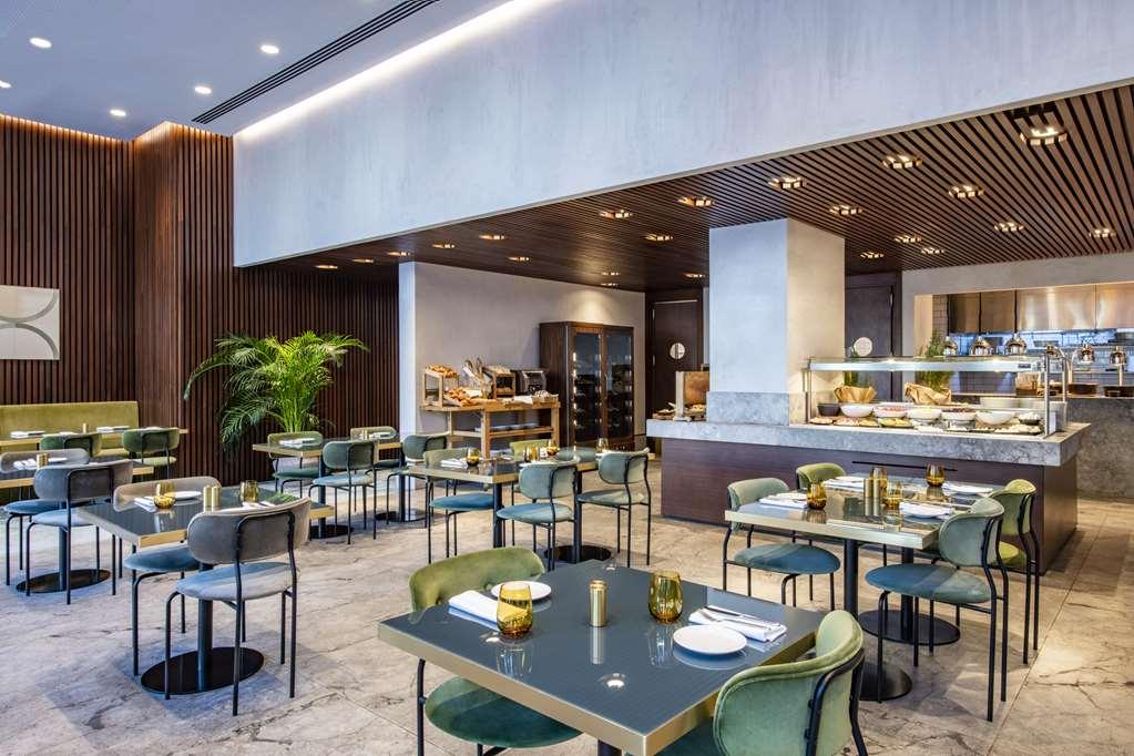 Hilton Garden Inn Tbilisi Chavchavadze Ресторан фото