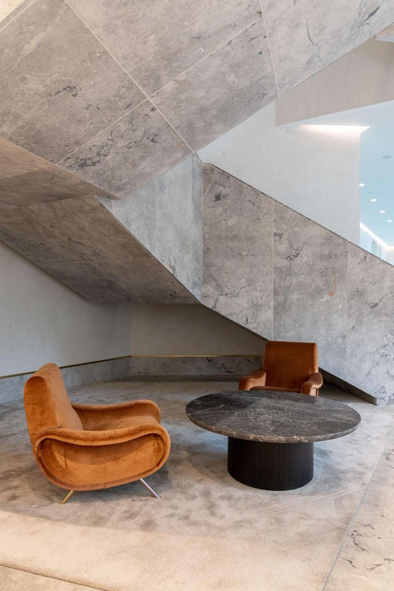 Hilton Garden Inn Tbilisi Chavchavadze Экстерьер фото