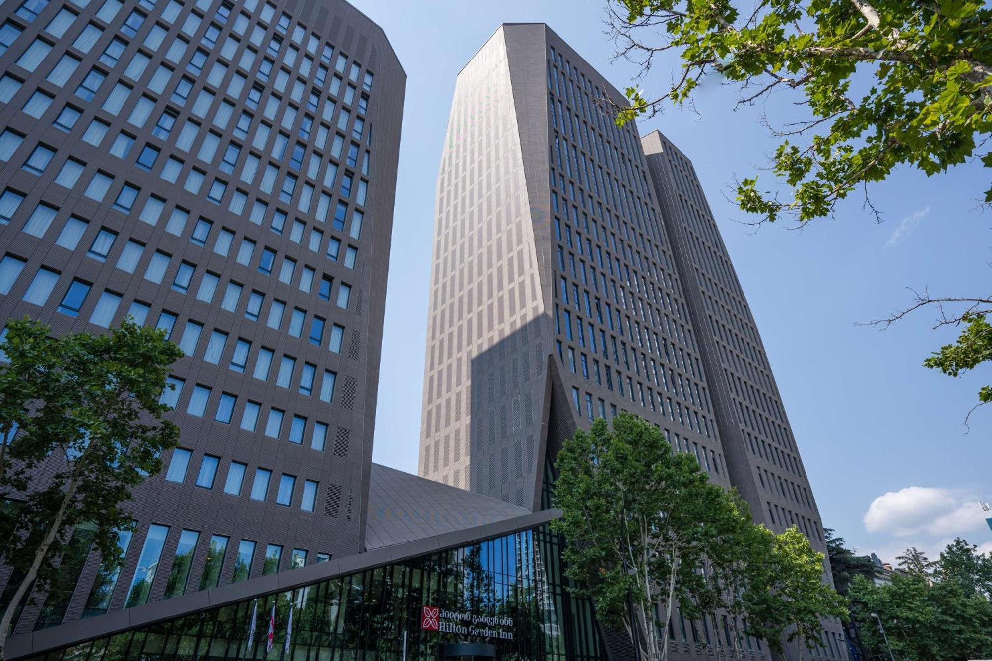 Hilton Garden Inn Tbilisi Chavchavadze Экстерьер фото